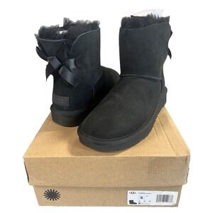 NEW UGG Boots Mini Bailey Bow II BLACK  1016501 Sheepskin Lined Women's Size 6